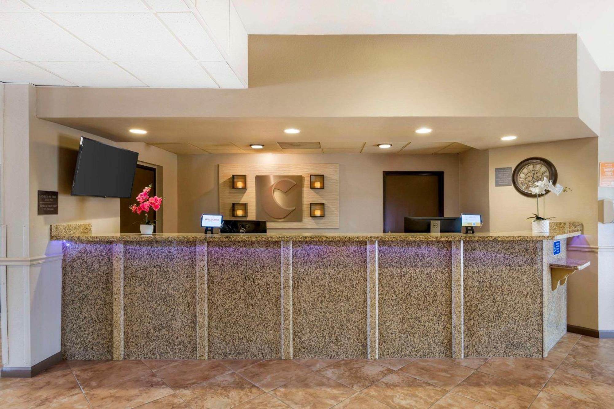 Comfort Inn West Phoenix At 27Th Ave And I-I0 Exterior foto